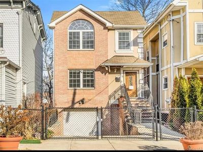 15 S 7th Avenue, Mount Vernon, NY, 10550
