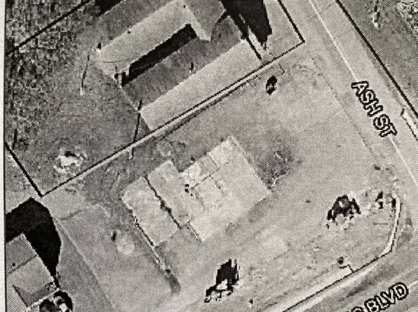 703 W Everly Bros Blvd, Central City, KY 42330