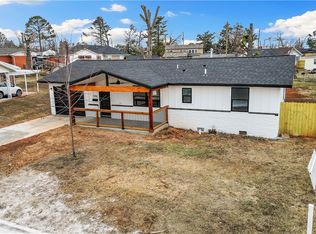 506 S 12th St, Rogers, AR 72756