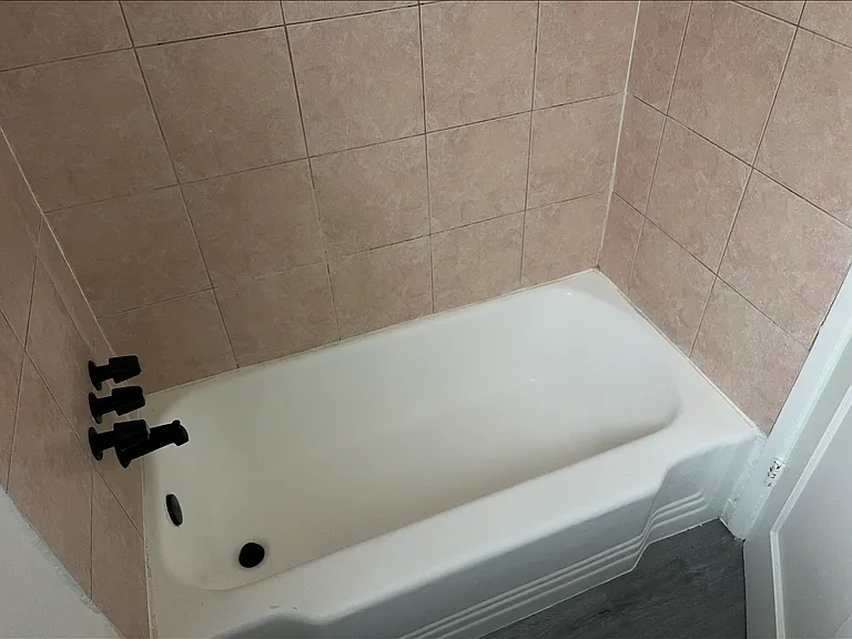 534 Stepney St #5 — Photo 17