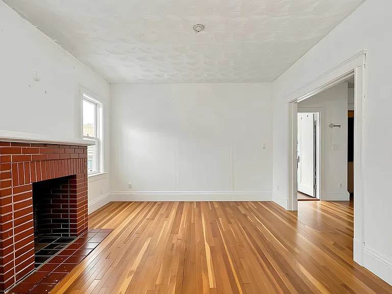 78 Euston Rd #1 — Photo 16