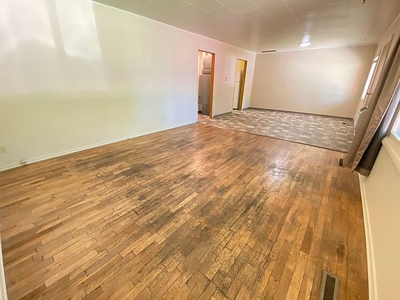4th image of 1200 N Main St APT B