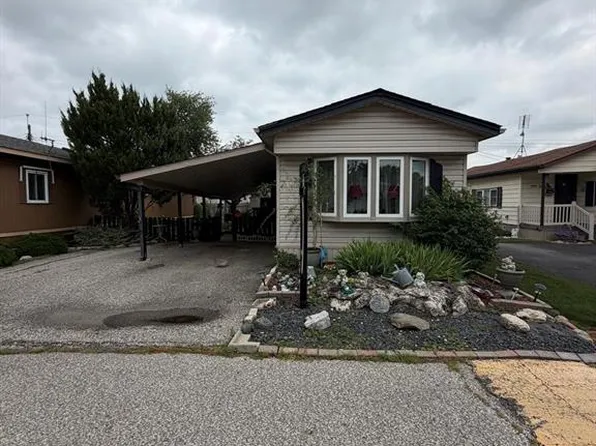 80 Suncrest Dr, Lakeshore, ON N8N 2P9