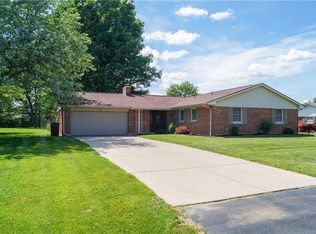 2237 Jacavanda Dr, Dayton, OH 45431