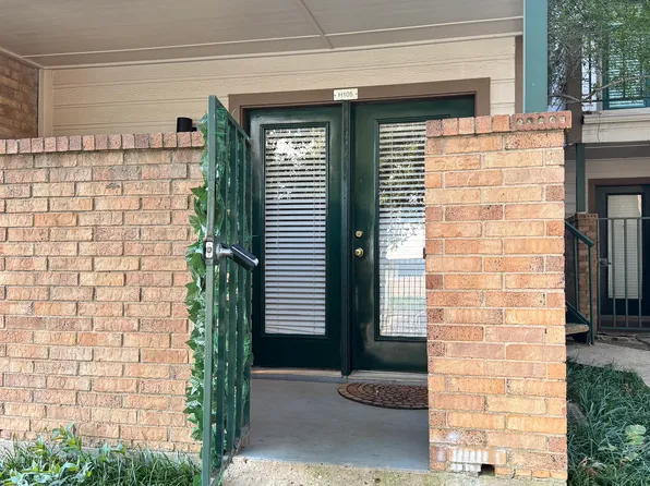 2311 Balsam Dr, Arlington, TX