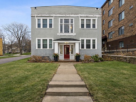 3rd image of 3501 Dupont Ave S APT 2