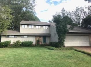 3560 County Gate Rd, Memphis, TN 38119