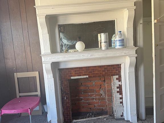 5th image of 4246 N Carlisle St