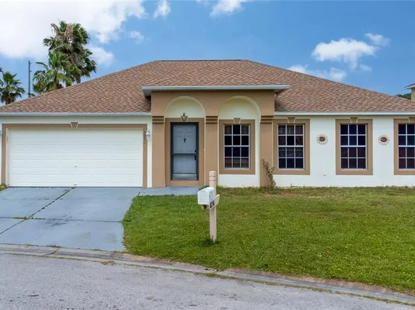 8236 Settlers Creek Loop, Lakeland, FL 33810