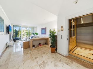 701 Crandon Blvd APT 302, Key Biscayne, FL 33149