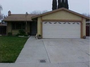 890 Chestnut Ave, Tracy, CA 95376