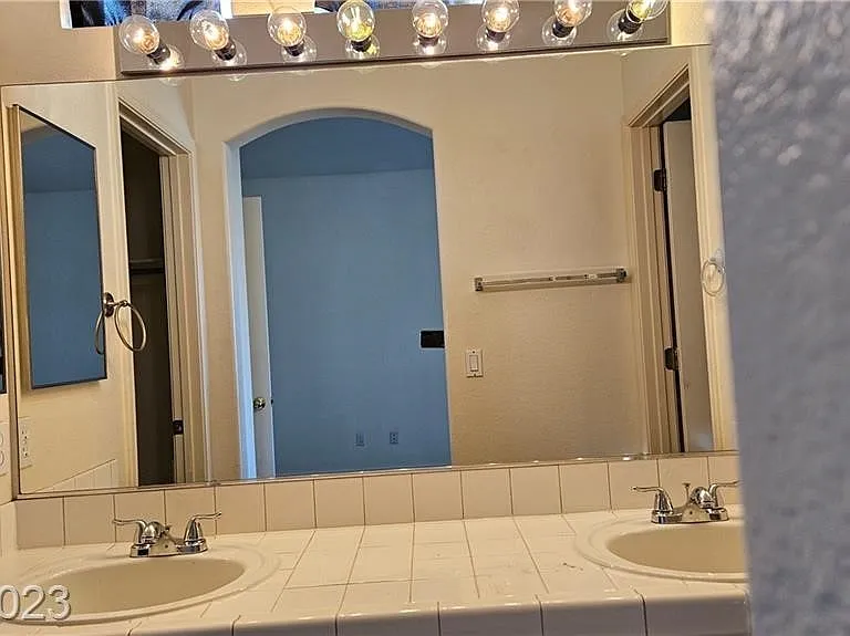 1821 Sierra Oaks Ln — Photo 11