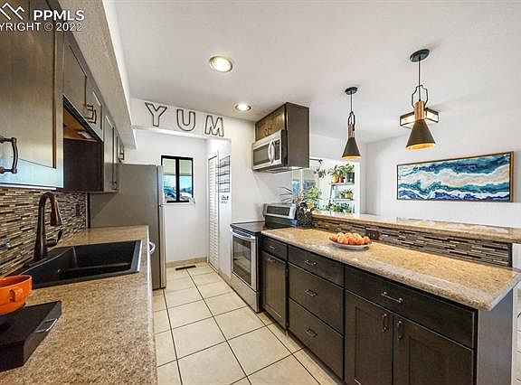 5th image of 5050 Masheena Ln