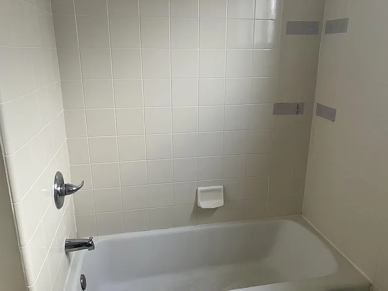 418 Greendale Way #2 — Photo 9