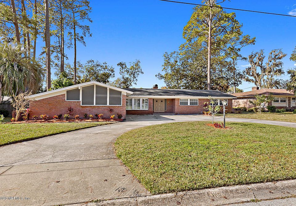 1st image of 6834 La Loma Dr