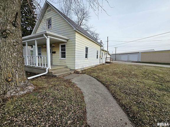 2nd image of 812 N Sherman St