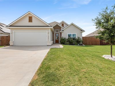 304 Brazos Bnd, Snook, TX, 77878