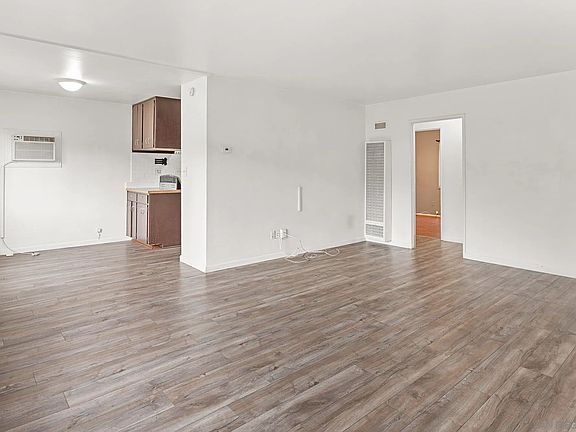 4th image of 6221 Severin Dr