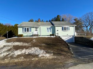 35 Prospect Ave, Lewiston, ME 04240