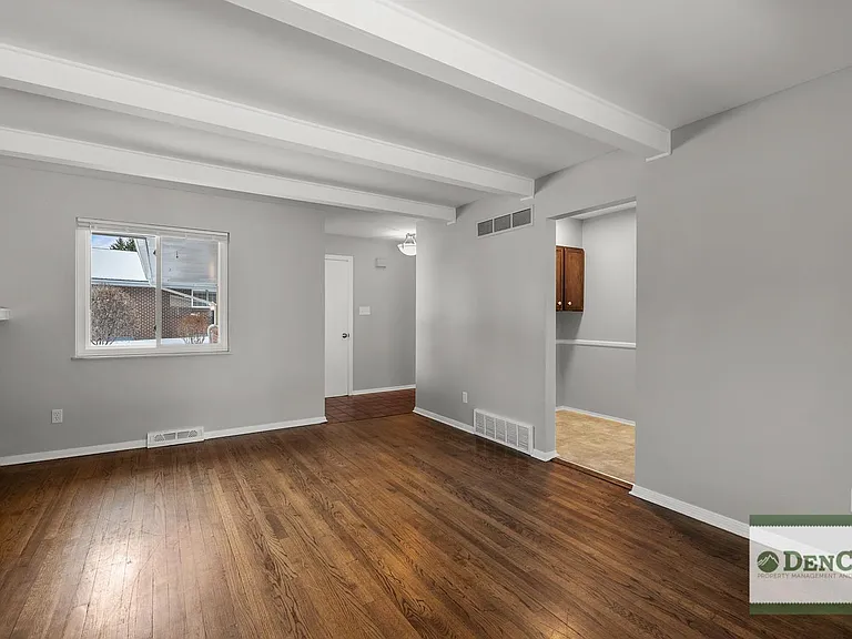 3045 Carter Cir — Photo 5