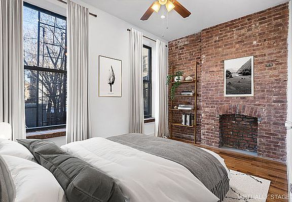 4th image of 637 Sterling Pl APT 2L