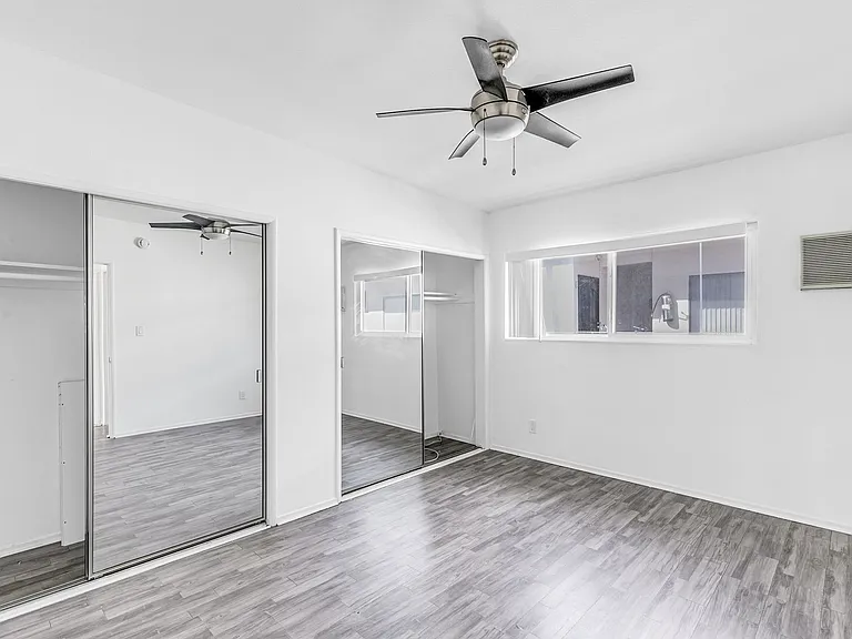 1016 Wilcox Ave — Photo 12