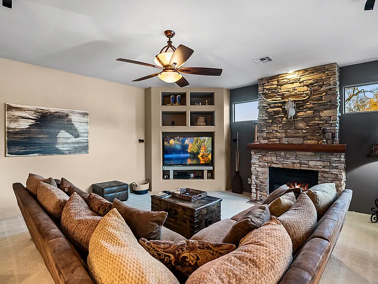 6008 E Monterra Way — Photo 45