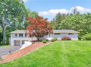 710 Rainbow Rd, Windsor, CT 06095