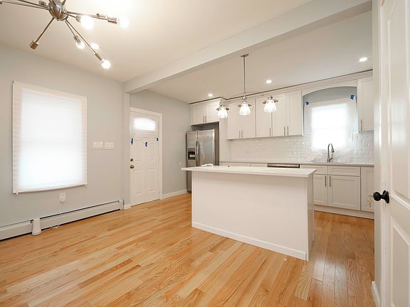 4th image of 17210 144th Ave