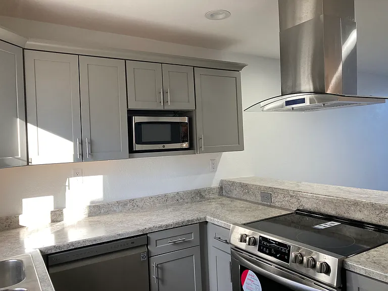 2897 Pinyon Ave #3 — Photo 4
