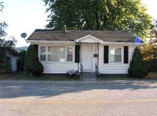 239 Front St, Vanceburg, KY 41179