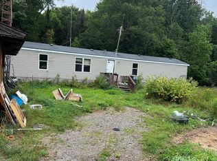 218 E Hill Rd, Iron River, MI 49935