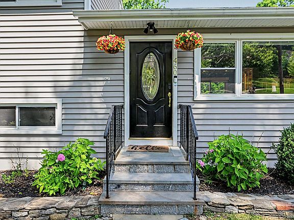 3rd image of 460 Washington Avenue