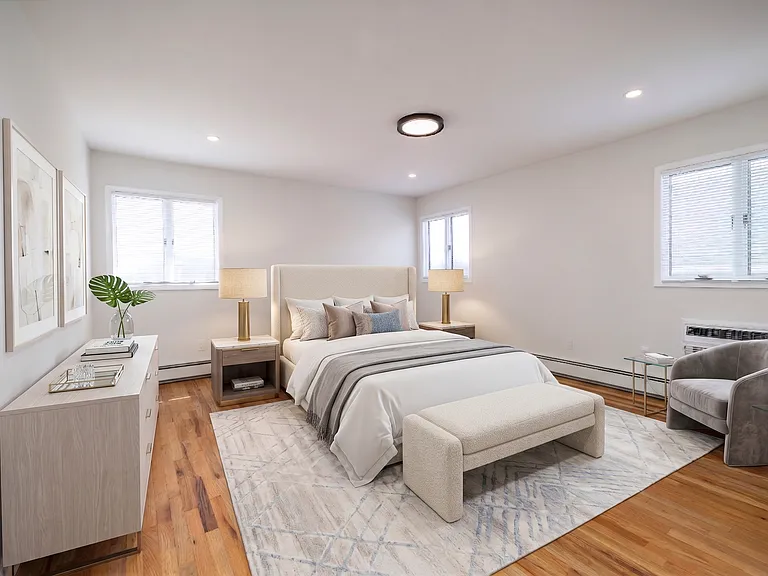580 E Pine St — Photo 21