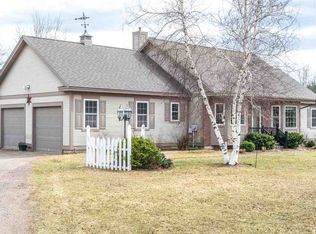 11 Kettle Creek Rd, Jericho, VT 05465