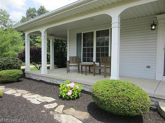 2nd image of 1094 Dover Dr