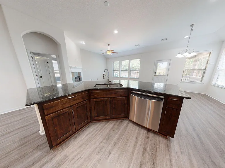 301 Highland Horizon — Photo 3