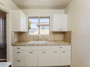 135 N Holliston Ave APT D, Pasadena, CA 91106