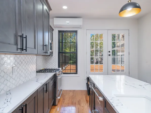 326 Malcolm X Boulevard image 26 of 35