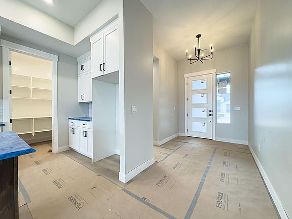 3rd image of 4453 W 150 N