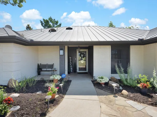 348 County Road 4884, Boyd, TX 76023