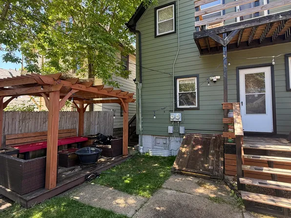 2984 S Clement Ave #1, Milwaukee, WI 53207