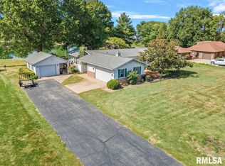 2175 Southbrooke Rd, Jacksonville, IL 62650