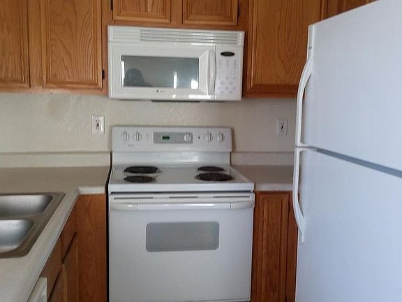 2nd image of 6390 Mohegan Ct