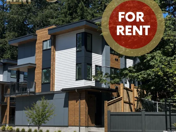 938 Lytton St #109, North Vancouver, BC V7H 2T1