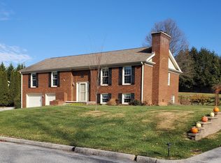 1605 Kennedy Ave, Blacksburg, VA