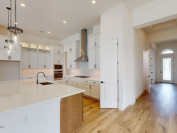 4th image of 3035 FIERA VISTA Drive
