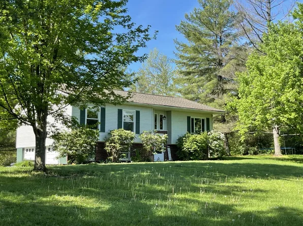 5175 Wooten Rd, Athens, OH 45701