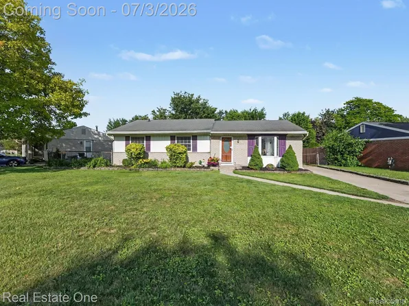 10637 Jackson St, Van Buren Township, MI 48111