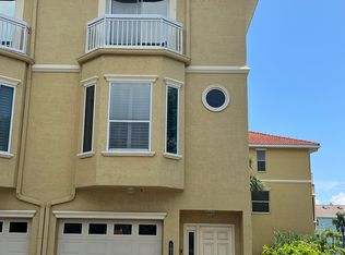 1035 Pinellas Bayway S, Tierra Verde, FL 33715